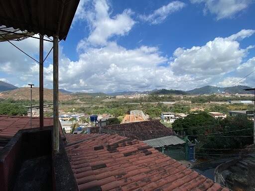 Casa à venda e aluguel com 3 quartos, 150m² - Foto 3