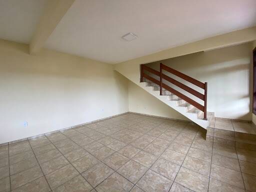 Casa à venda e aluguel com 3 quartos, 150m² - Foto 9