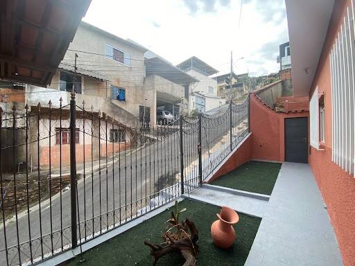 Casa à venda e aluguel com 3 quartos, 150m² - Foto 12