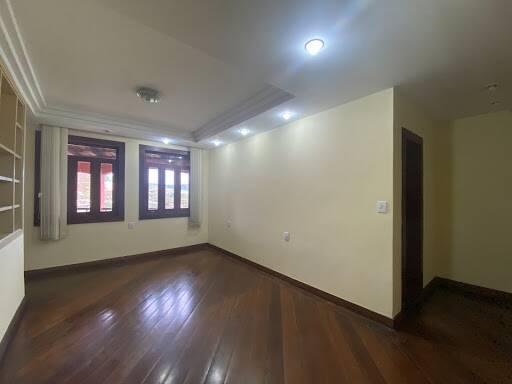 Casa à venda e aluguel com 3 quartos, 150m² - Foto 18