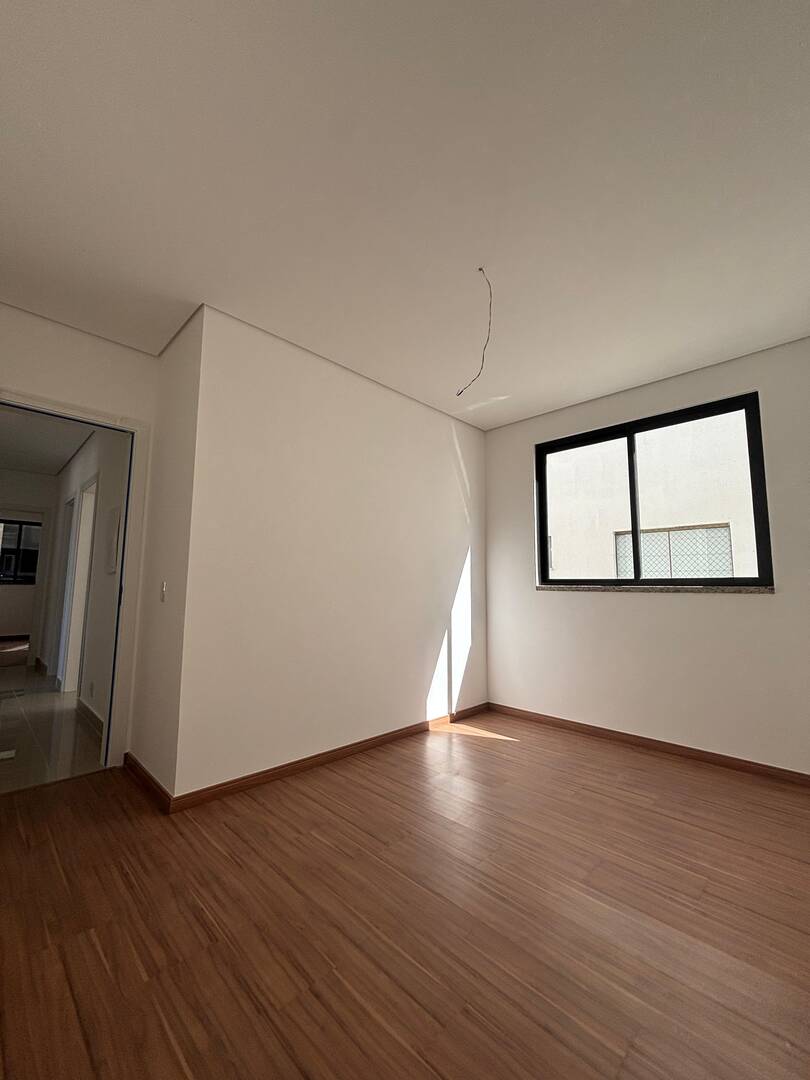 Apartamento à venda com 3 quartos, 100m² - Foto 10