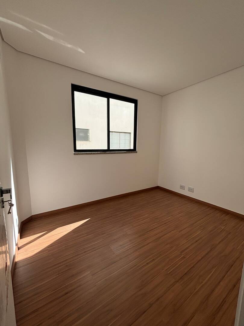 Apartamento à venda com 3 quartos, 100m² - Foto 9