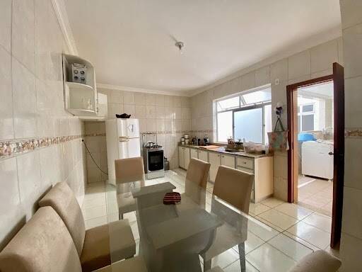Apartamento à venda com 3 quartos - Foto 12