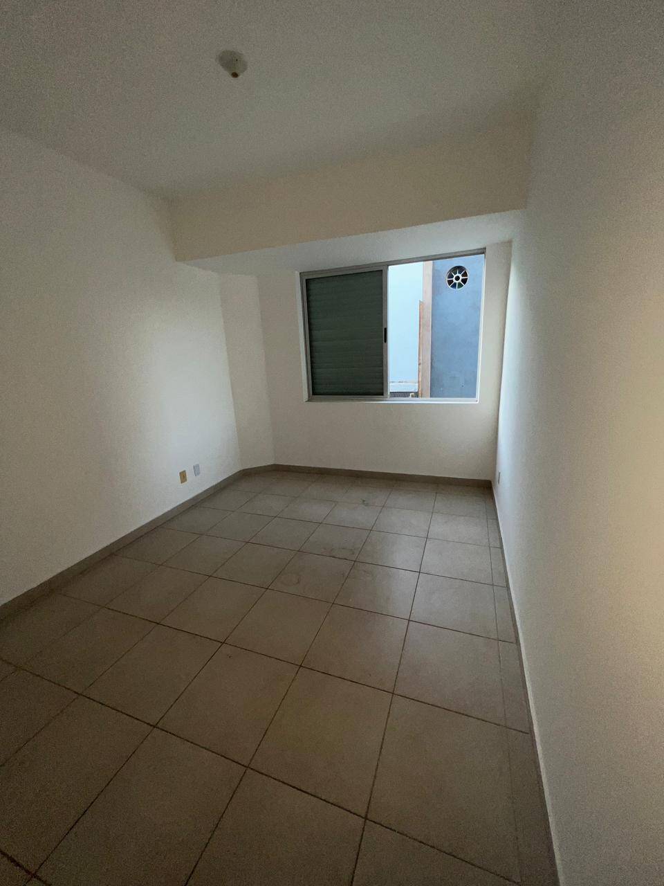 Apartamento à venda com 3 quartos - Foto 7