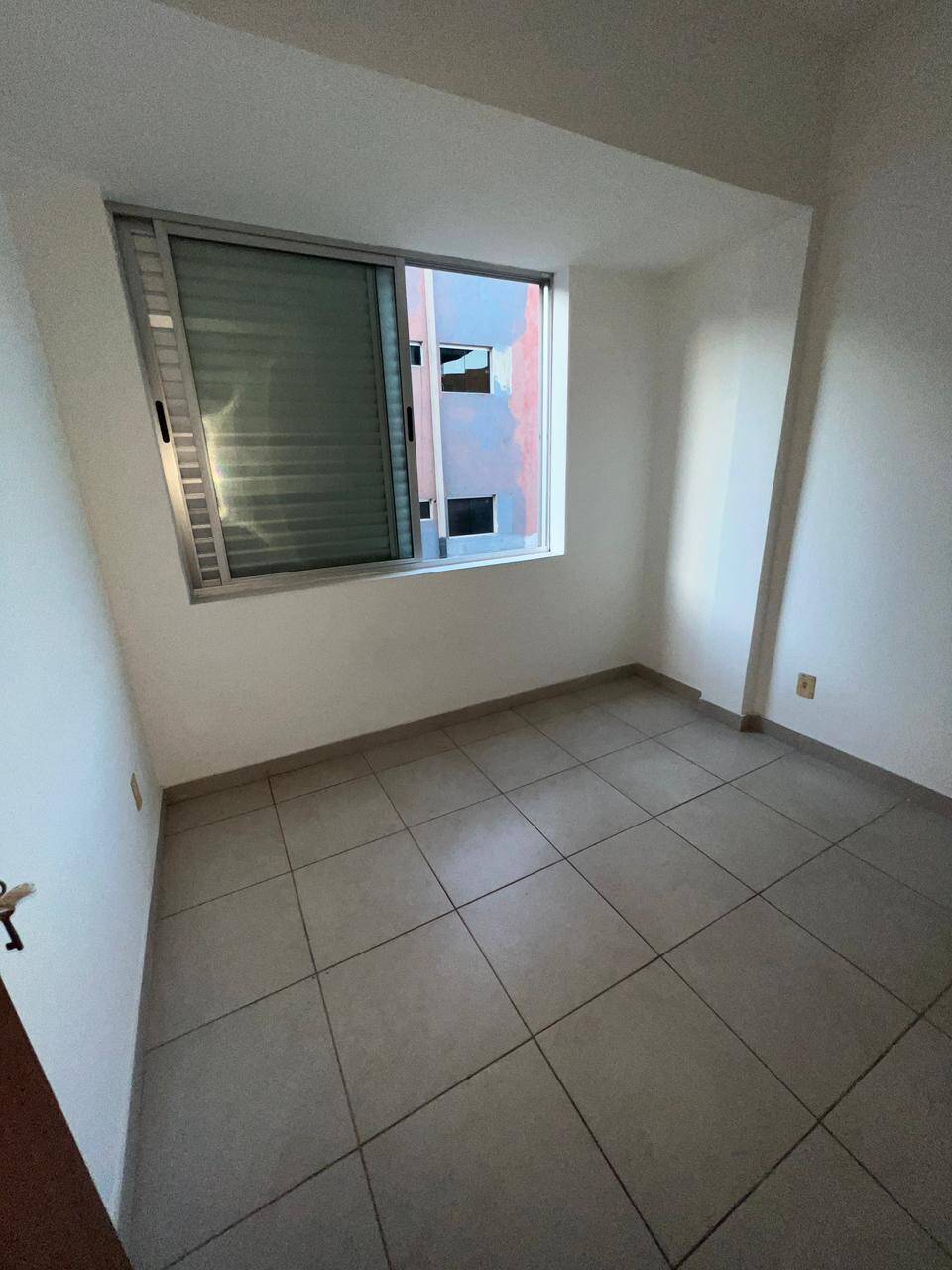Apartamento à venda com 3 quartos - Foto 8