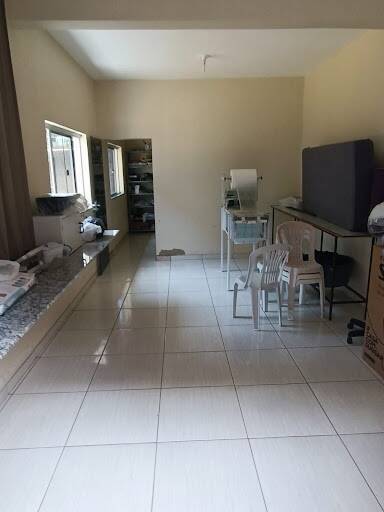Casa à venda com 3 quartos, 360m² - Foto 8