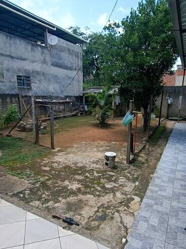 Casa à venda com 3 quartos, 360m² - Foto 17