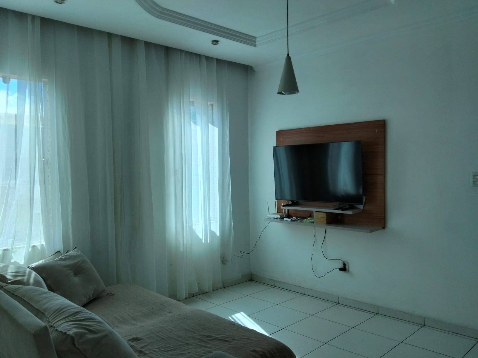 Casa, 2 quartos, 220 m² - Foto 2