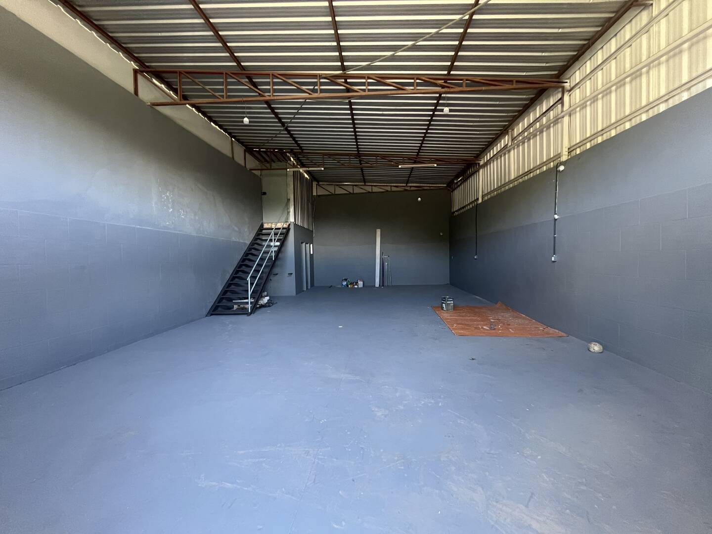 Depósito-Galpão, 200 m² - Foto 2