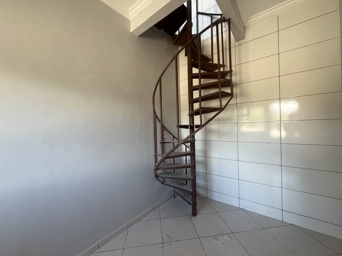 Depósito-Galpão, 200 m² - Foto 4