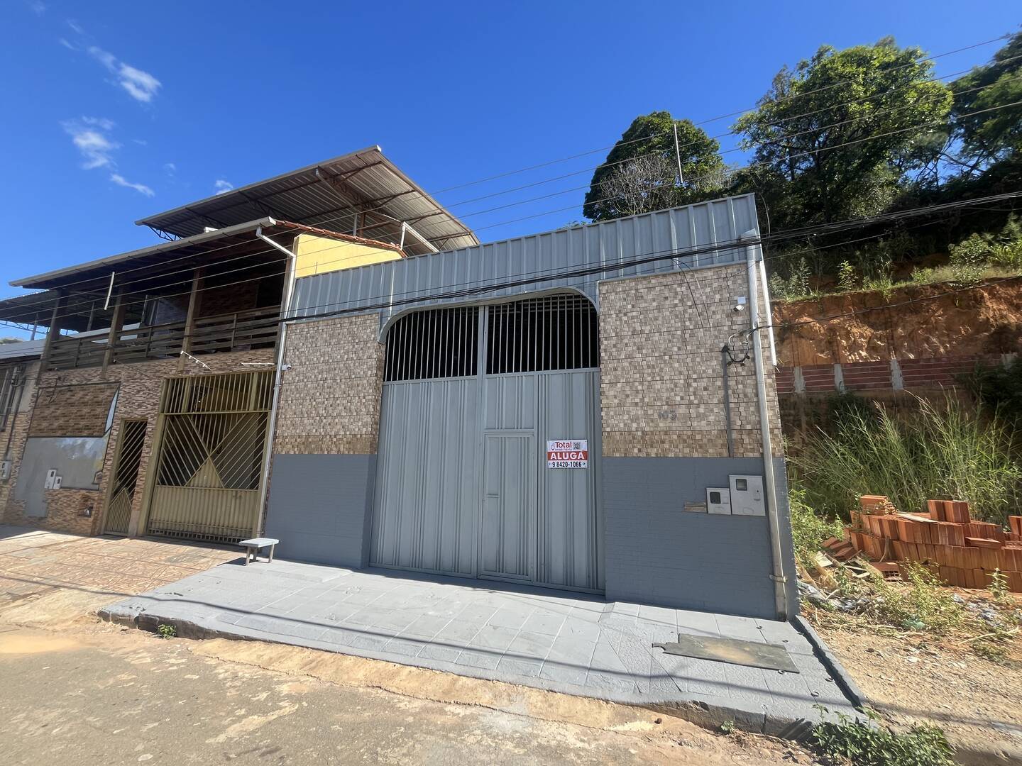 Depósito-Galpão, 200 m² - Foto 1