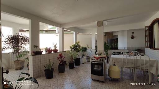 Casa à venda com 3 quartos, 200m² - Foto 4