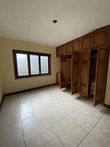 Casa à venda com 4 quartos, 1144m² - Foto 2