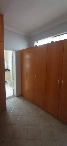 Casa, 4 quartos, 200 m² - Foto 2