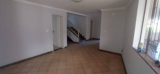 Casa, 4 quartos, 200 m² - Foto 9