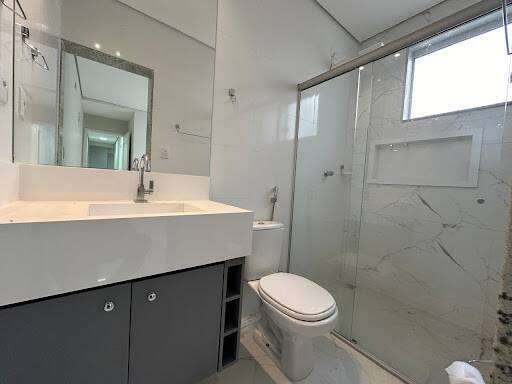 Apartamento para alugar com 3 quartos, 120m² - Foto 4