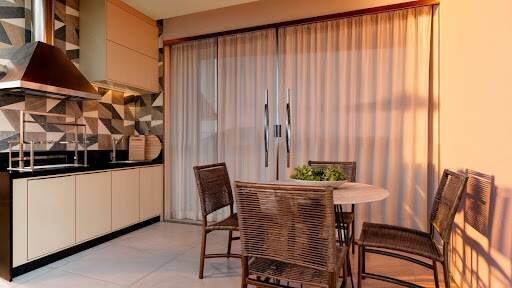 Casa à venda com 3 quartos, 172m² - Foto 1