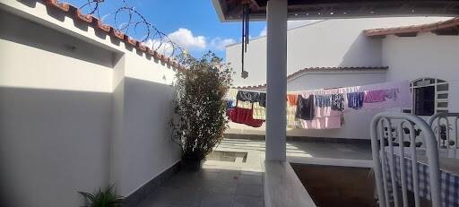 Casa à venda com 5 quartos, 249m² - Foto 1