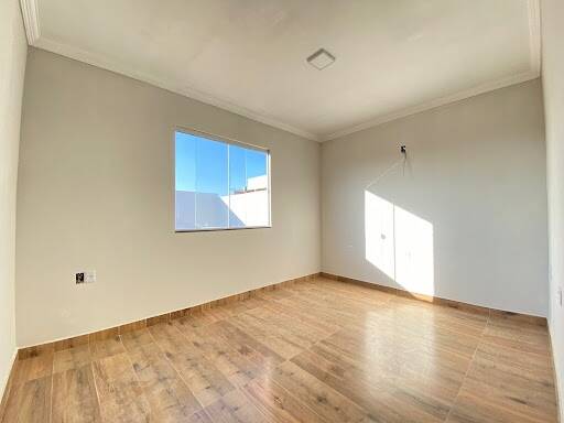 Casa à venda com 2 quartos, 180m² - Foto 8