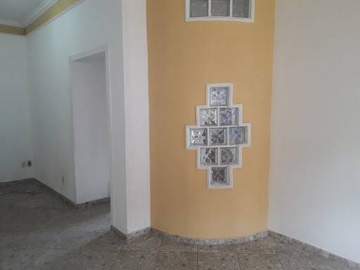 Casa à venda com 2 quartos, 140m² - Foto 2
