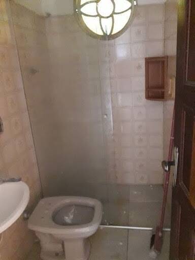 Casa à venda com 2 quartos, 140m² - Foto 11