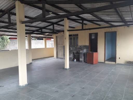 Casa à venda com 2 quartos, 140m² - Foto 14