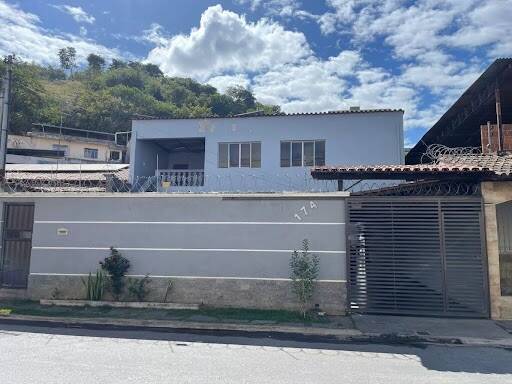 Casa, 4 quartos, 360 m² - Foto 1