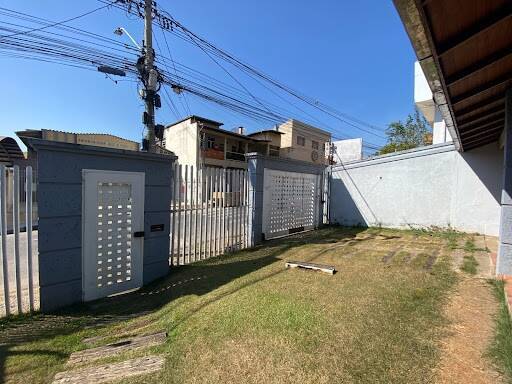 Casa à venda com 3 quartos, 360m² - Foto 8