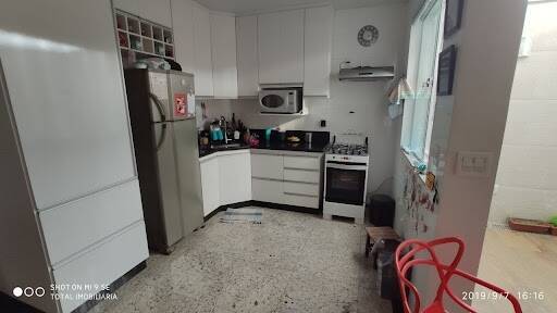 Casa para alugar com 3 quartos, 190m² - Foto 8