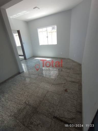 Casa à venda com 4 quartos, 170m² - Foto 7