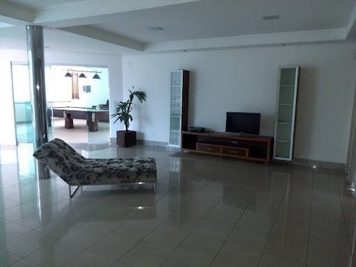 Casa à venda com 5 quartos, 400m² - Foto 1