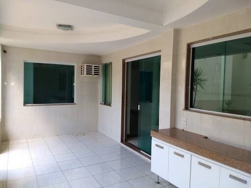 Casa à venda com 5 quartos, 400m² - Foto 7