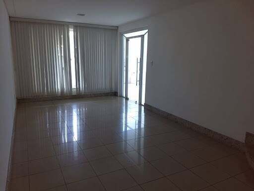 Casa à venda com 5 quartos, 400m² - Foto 18