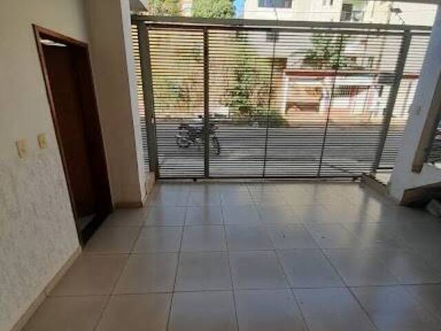 #1177 - Casa para Locação em Santana do Paraíso - MG