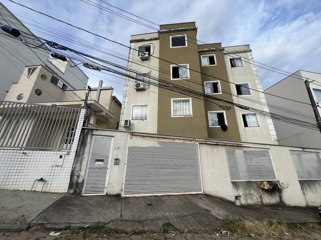 #562 - Apartamento para Venda em Coronel Fabriciano - MG