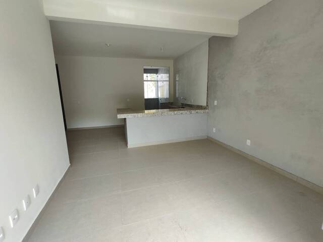 Casa para Venda em Coronel Fabriciano - 3
