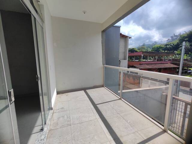 Casa para Venda em Coronel Fabriciano - 2
