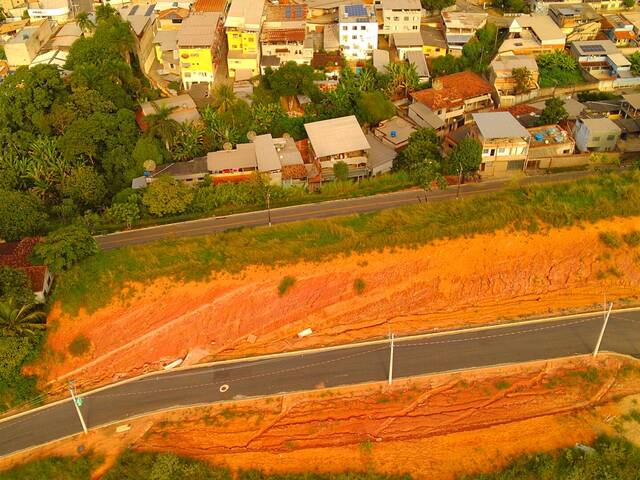 Terreno para Venda em Timóteo - 2
