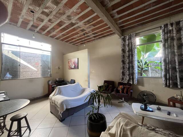 Casa para Venda em Coronel Fabriciano - 3