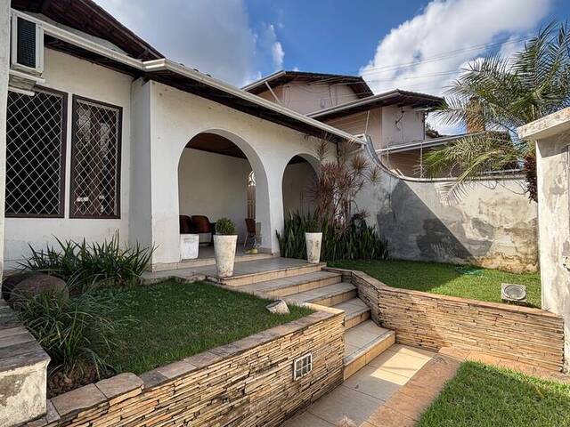 #4011 - Casa para Venda em Coronel Fabriciano - MG - 1