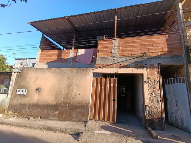 #4041 - Casa para Venda em Coronel Fabriciano - MG - 2