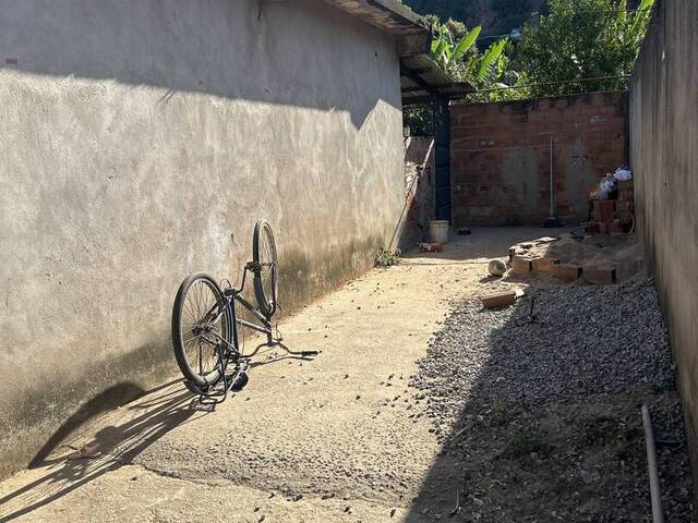 #4060 - Casa para Venda em Coronel Fabriciano - MG - 2