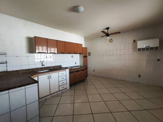 #4206 - Casa para Venda em Ipatinga - MG - 3