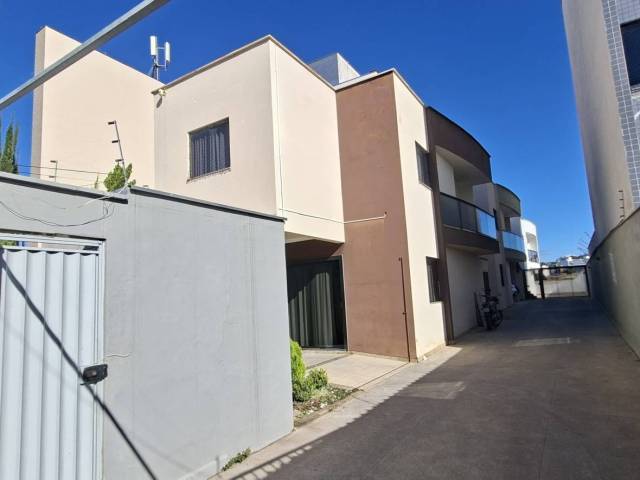 #4218 - Casa para Locação em Santana do Paraíso - MG