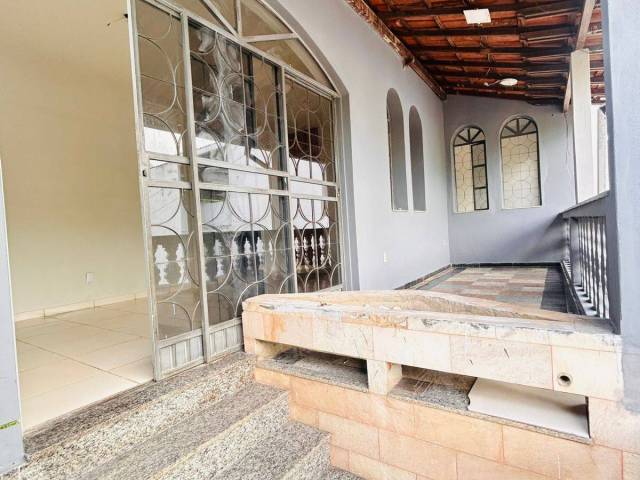 #4225 - Casa para Locação em Timóteo - MG