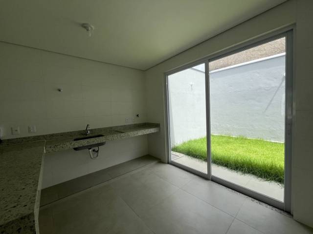 Casa para Venda em Coronel Fabriciano - 4