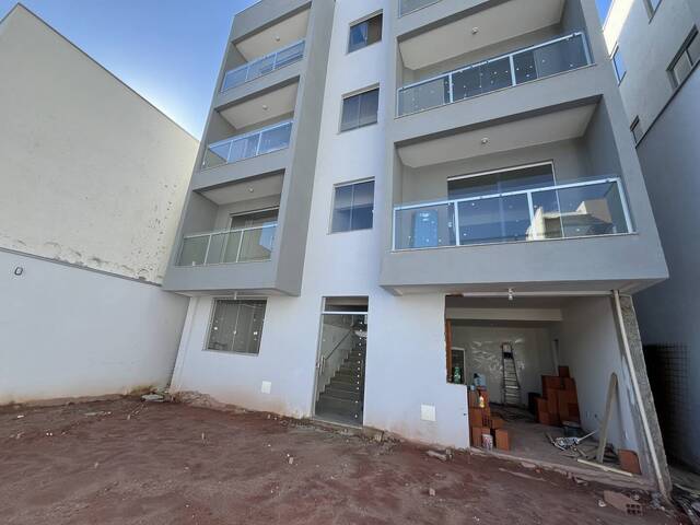 #4306 - Apartamento para Locação em Coronel Fabriciano - MG