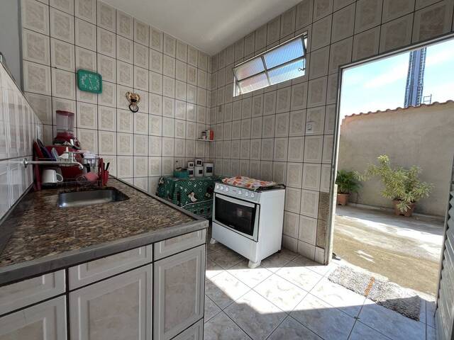 Casa para Venda em Coronel Fabriciano - 2