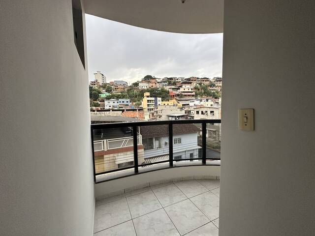 Apartamento para Locação em Ipatinga - 3