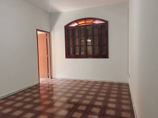 Casa para Locação em Timóteo - 5